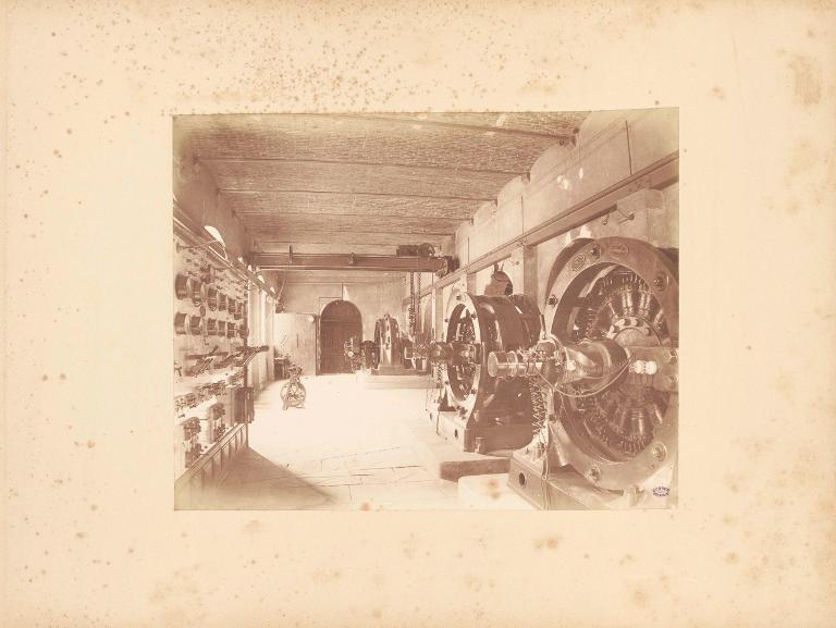 L'intérieur de la centrale du Cernon, à Chapareillan