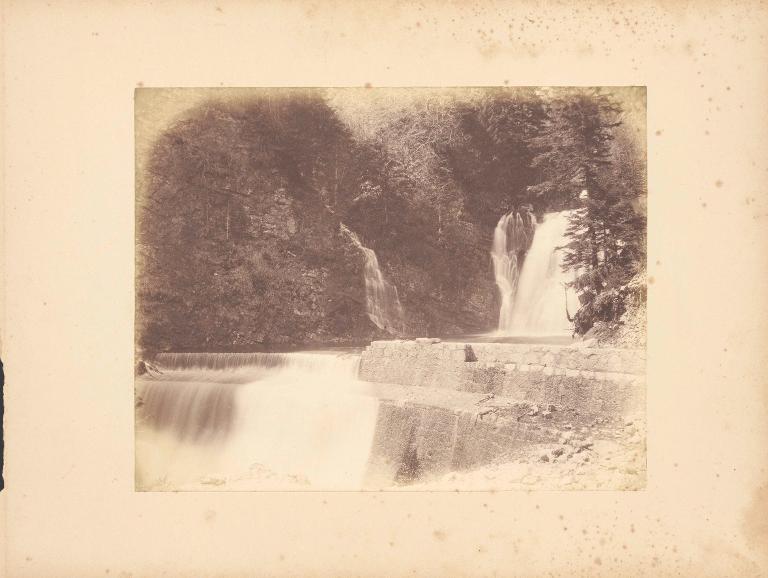 La cascade du Cernon, à Chapareillan