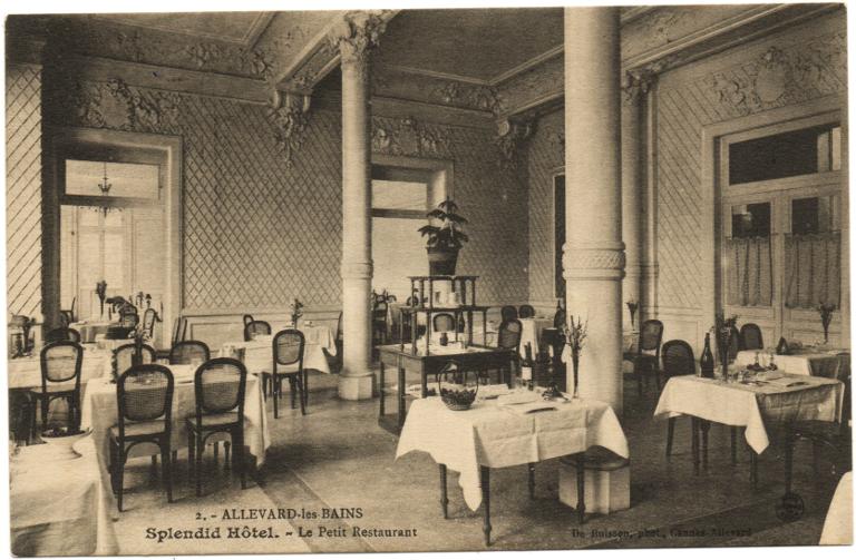 Petit restaurant de l'hôtel Le Splendid