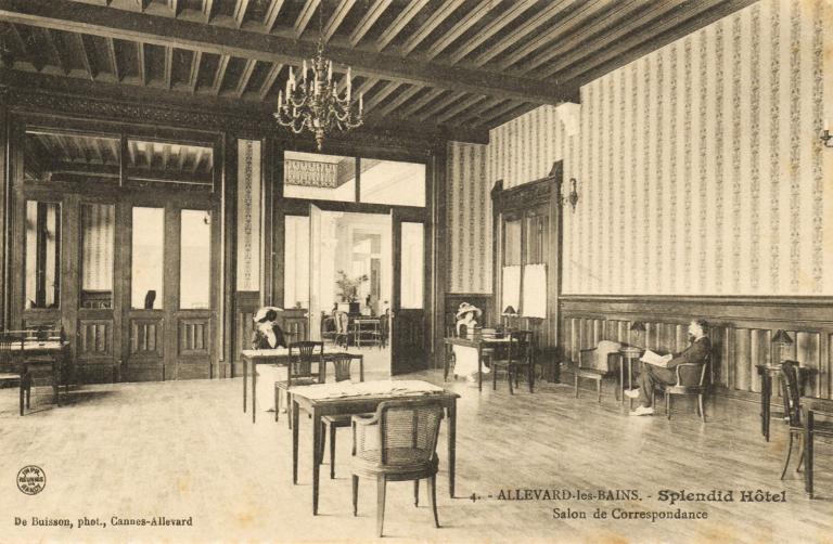 Salon de correspondance de l'hôtel Le Splendid