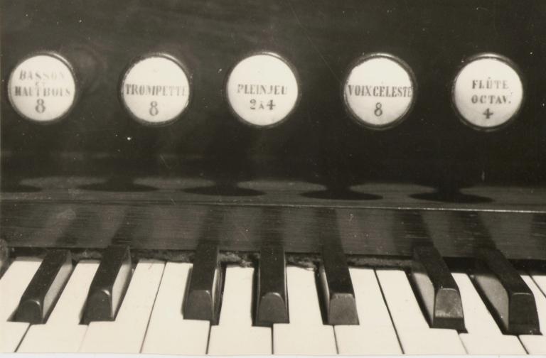 Clavier de l'orgue de l'église Saint Marcel