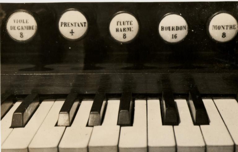 Clavier de l'orgue de l'église Saint Marcel