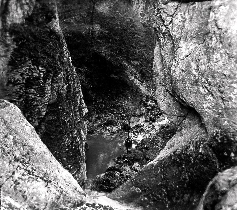 Sous le pont du Diable au Crouzet