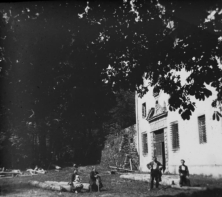 Entrée de la Chartreuse de Saint-Hugon