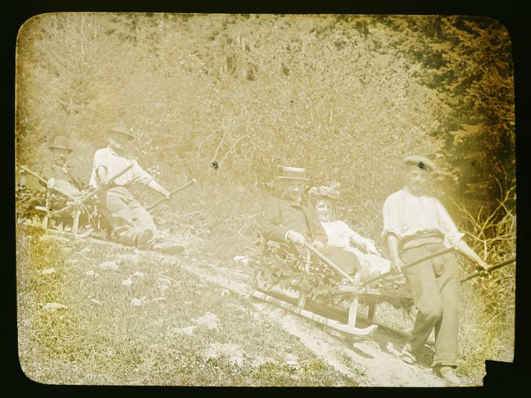 Allevard. Descente en traîneau de Bramefarine