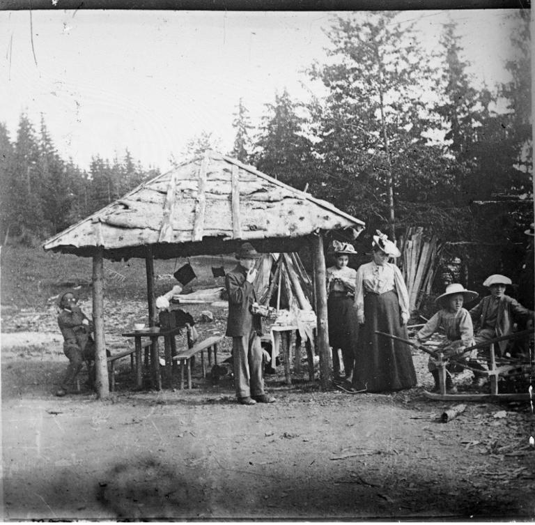 Groupe au chalet de Bramefarine