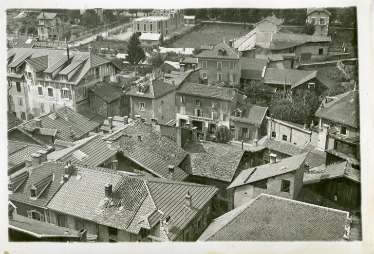 Vue d'Allevard depuis le clocher de l'église Saint-Marcel