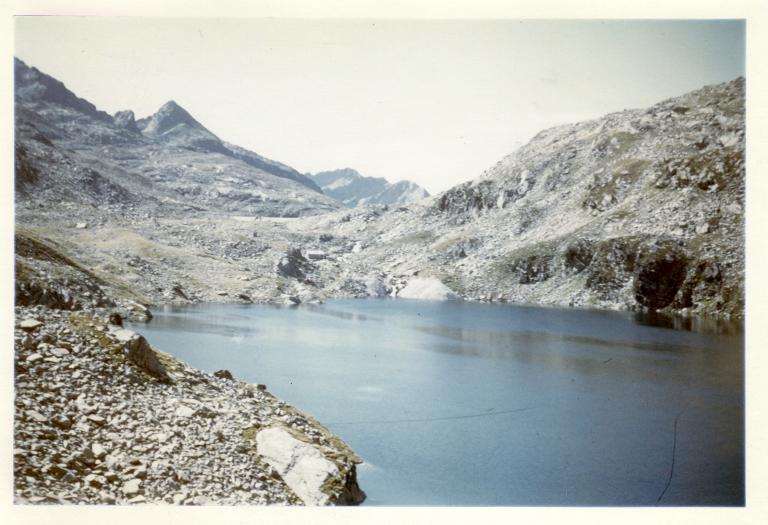 Vue d'un lac des Sept Laux