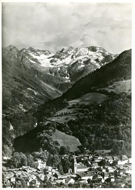 Allevard et le glacier du Gleysin