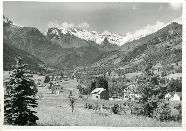 Le Curtillard en été, dans la Vallée du Haut-Bréda
