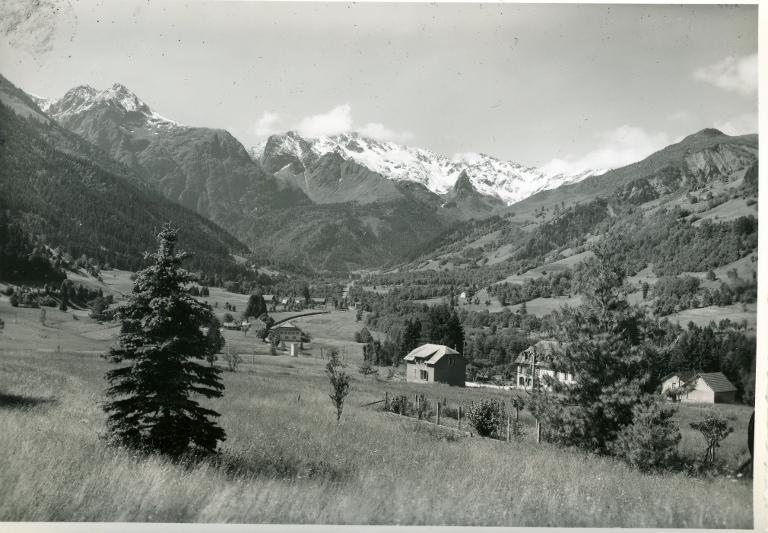 Le Curtillard en été, dans la Vallée du Haut-Bréda