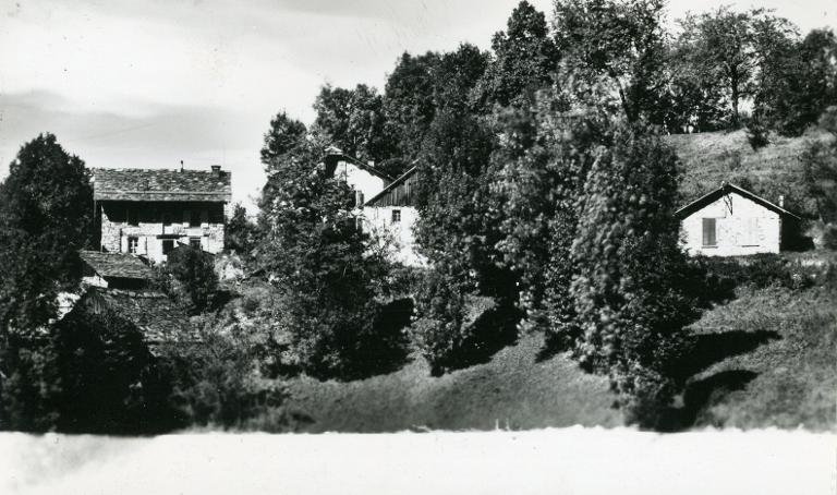 Le Hameau du Cohard dans le Vallon du Gleyzin