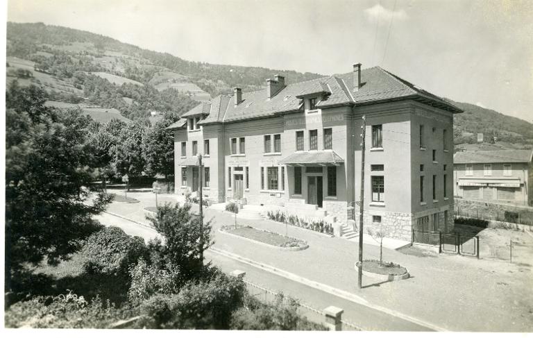 Allevard, l'hôtel des Administrations