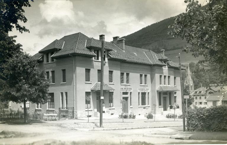 Allevard, l'hôtel des Administrations