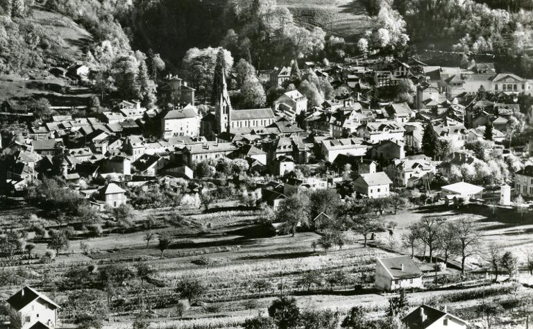 Allevard-les-Bains en gros plan