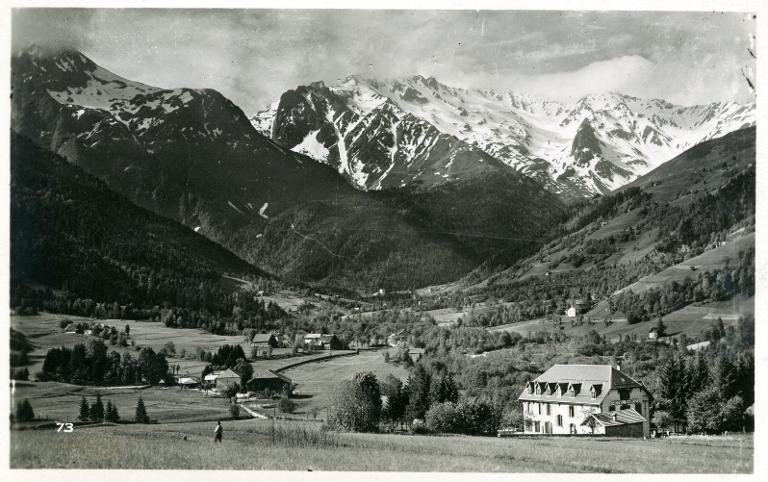 Saison estivale. Les hôtels du Curtillard et le massif des Sept-Laux