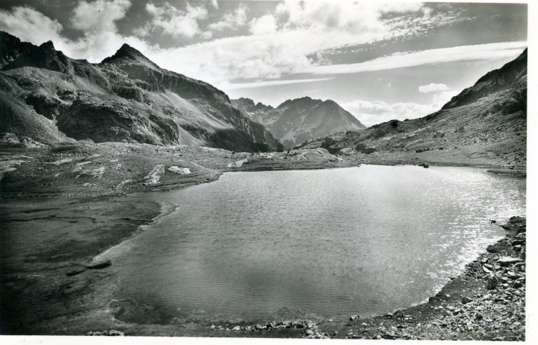 Lac Jéplan, Pointe Bunard et Rochers Rissiou