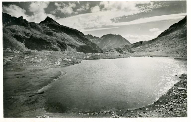 Lac Jéplan, Pointe Bunard et Rochers Rissiou