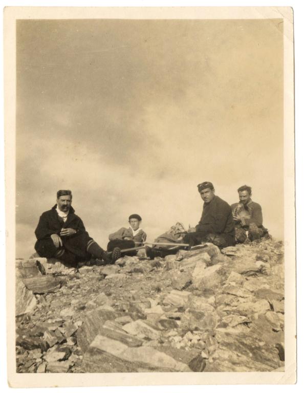 Antoine Cros en excursion en montagne