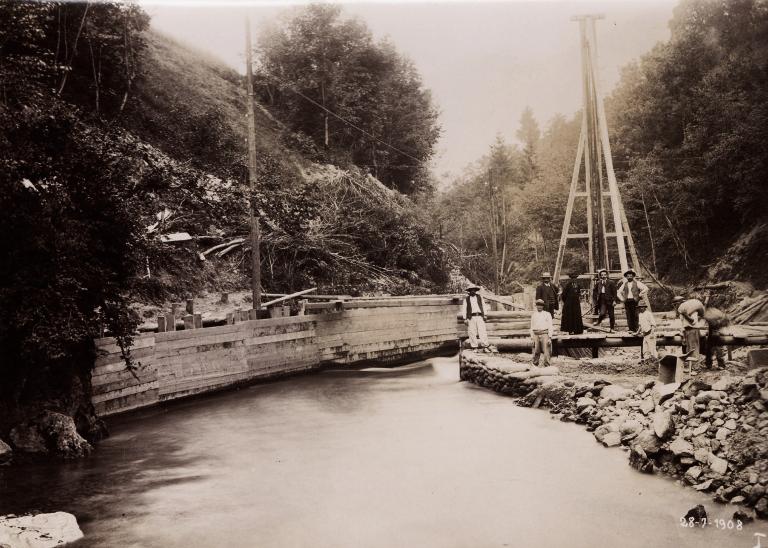 Chantier de la chambre d'eau de Riondet