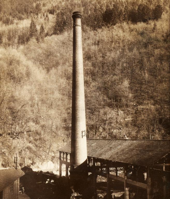 Usine de la Gorge : cheminée