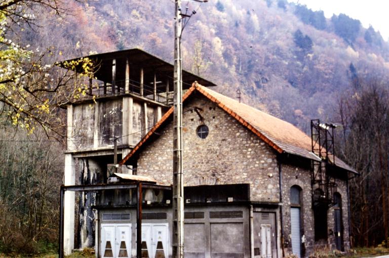Vue de la centrale de Détrier