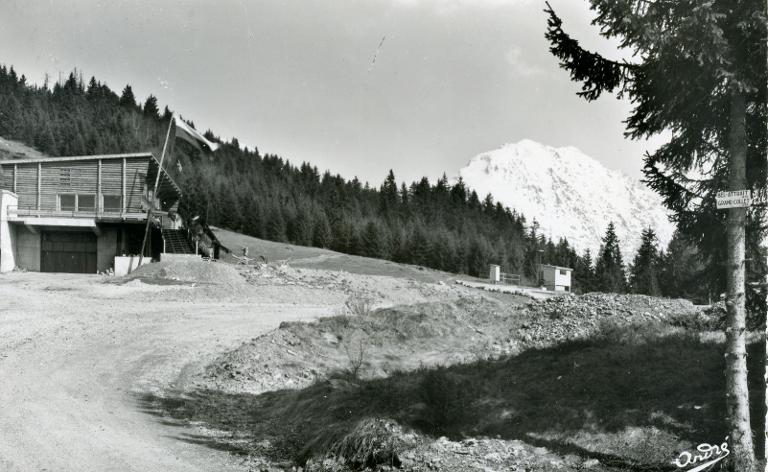 Le Collet d'Allevard en été et le Grand Charnier