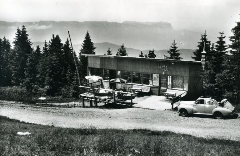 Le Collet d'Allevard en été : le télé-bar