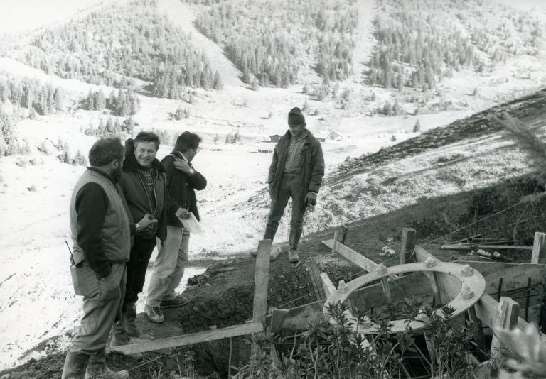 Discussion près du plateau du Super Collet