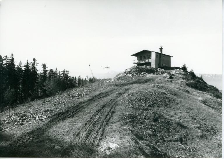 Chantier du télésiège de Grand-Paul : la gare d'arrivée en construction
