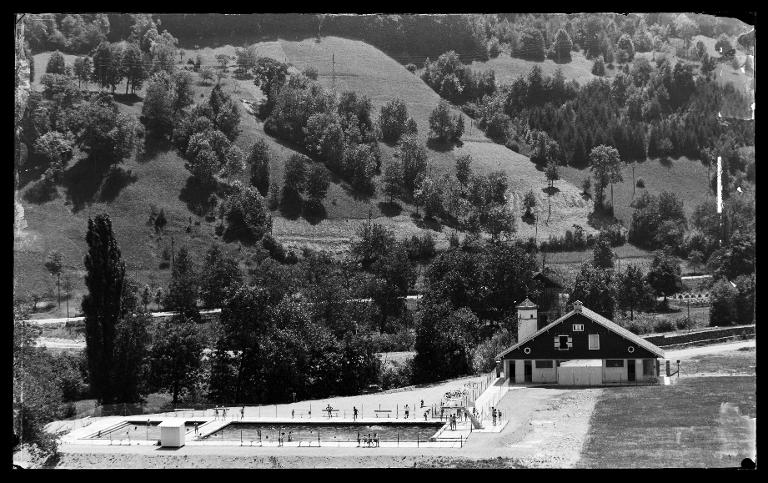 Allevard, Piscine municipale olympique, eau filtrée et stérilisée