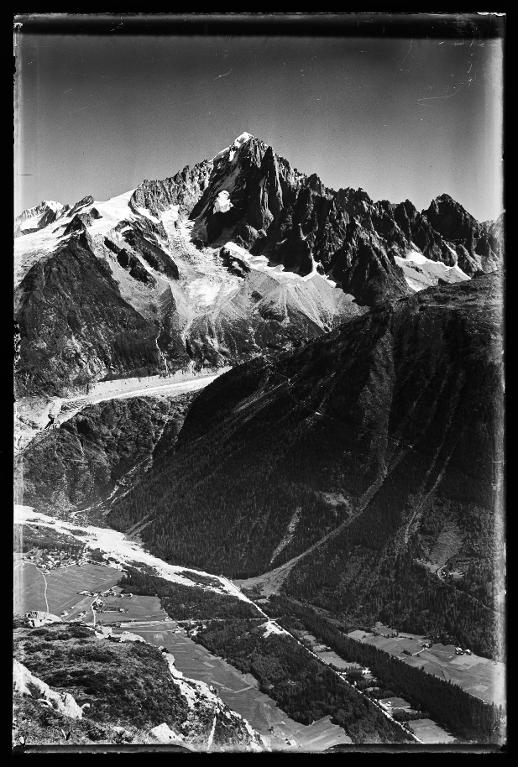 La Vallée de Chamonix et le massif du Mont-Blanc