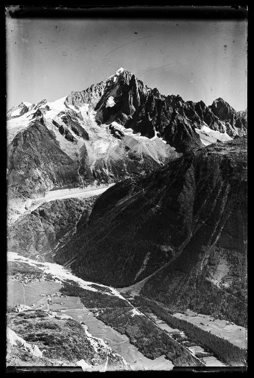 La Vallée de Chamonix et le massif du Mont-Blanc