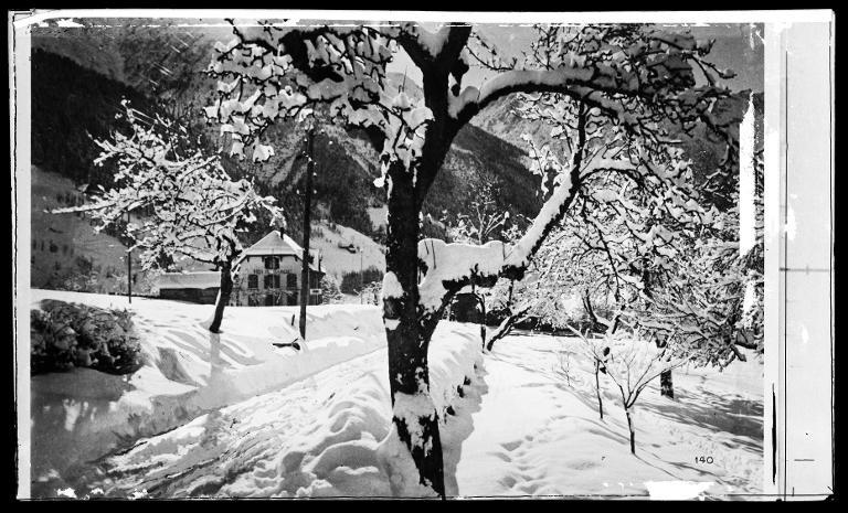 L'hiver en Allevard : Le Curtillard sous la neige