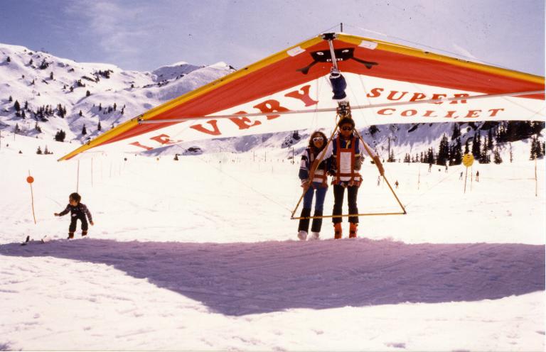 Atterrissage en deltaplane sur le plateau du Super Collet