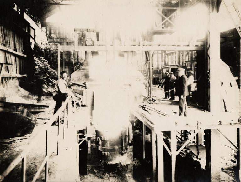 Usine de la Gorge, vue d'une coulée au four à arc électrique, dit 