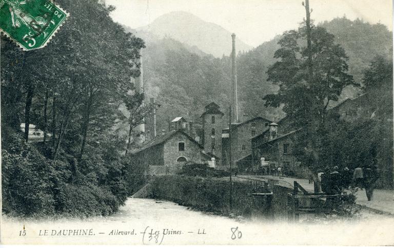 Vue de l'entrée de l'usine de la Gorge