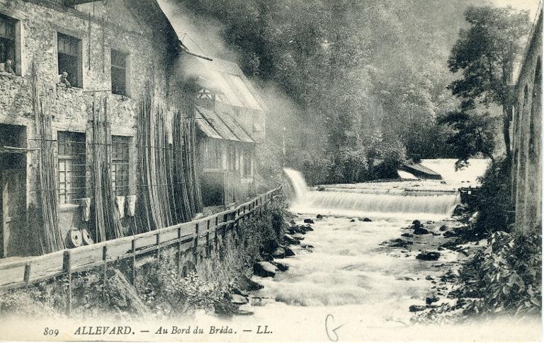 Vue de l'usine de Pomine