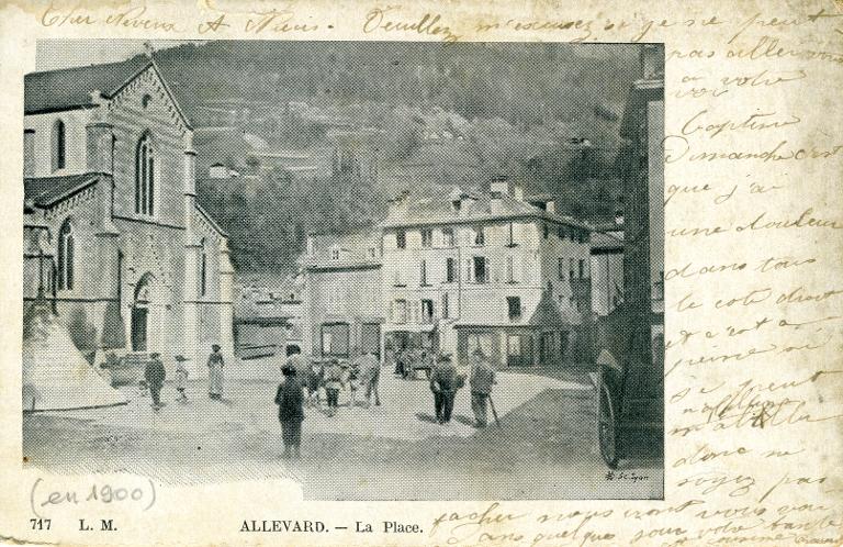Vue de la Place de l'Église