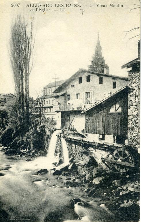 Vue du vieux moulin sur le Bréda
