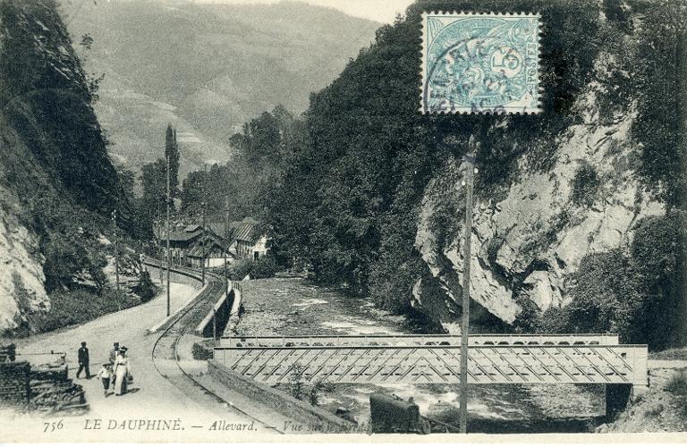 Vue sur le Bréda et l'usine de Pomine