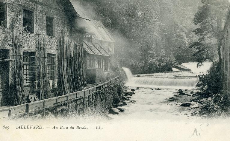 Vue de l'usine de Pomine au bord du Bréda