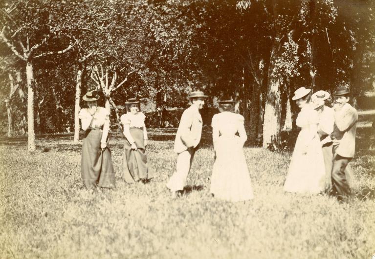 Rigodon à la Chapelle Blanche ou Villa Roux